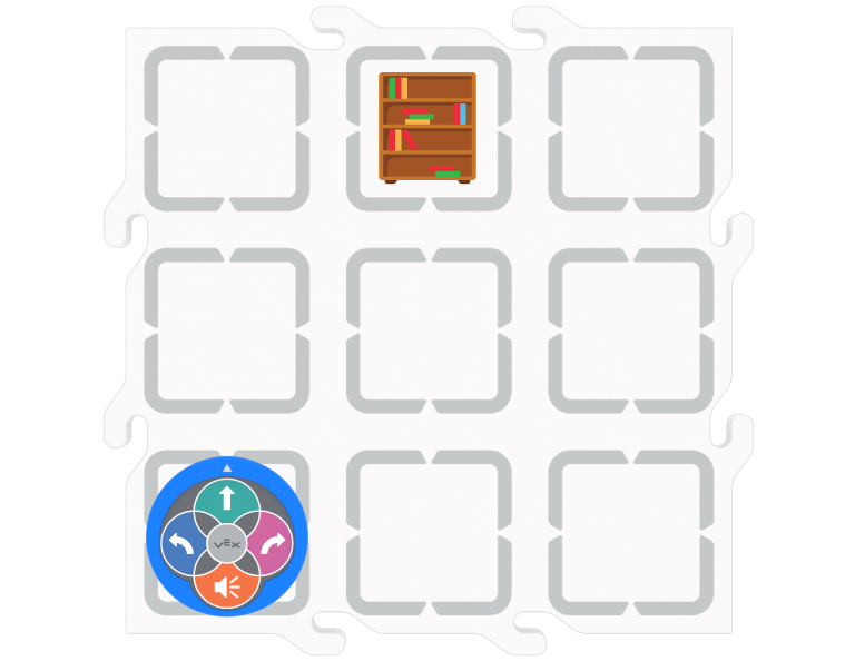 Une vue de haut en bas du 123 Tile avec le 123 Robot sur la place inférieure gauche et une étagère dans la place centrale de la rangée supérieure.