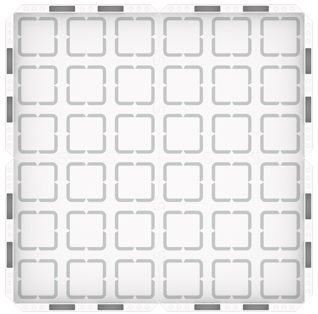 ഒരു ചതുരത്തിൽ 4 ടൈലുകൾ ബന്ധിപ്പിച്ച് നിർമ്മിച്ച 2 ബൈ 2 VEX 123 ഫീൽഡിന്റെ മുകളിൽ നിന്ന് താഴേക്കുള്ള കാഴ്ച, പുറത്ത് ചുറ്റും ചുവരുകൾ നിർമ്മിച്ച് ഒരു ചുറ്റളവ് സൃഷ്ടിക്കുന്നു.
