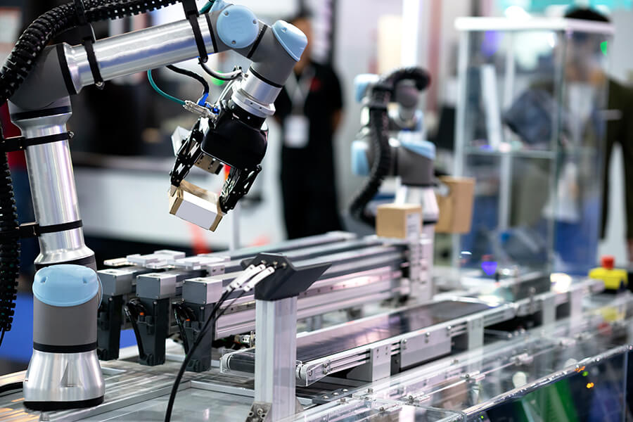 Pick and place robot